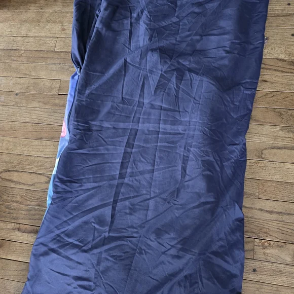 Bluey and Friends Sleeping Bag - Picture 2 of 2